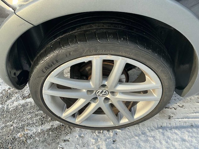 Volkswagen polo cross personenauto - afbeelding 2 van  34