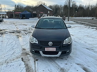 Volkswagen polo cross personenauto - afbeelding 12 van  34