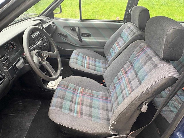 Volkswagen polo oldtimer - afbeelding 5 van  29