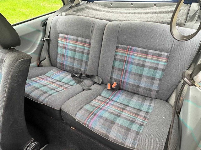 Volkswagen polo oldtimer - afbeelding 7 van  29