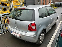 Volkswagen polo personenauto - afbeelding 4 van  8