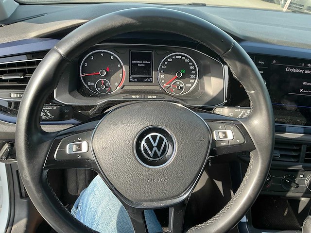 Volkswagen polo personenauto - afbeelding 3 van  13
