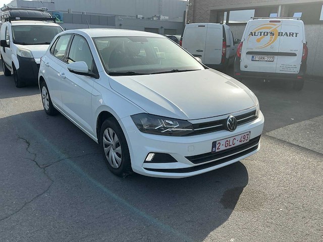 Volkswagen polo personenauto - afbeelding 7 van  13