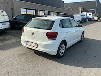 Volkswagen polo personenauto - afbeelding 8 van  13
