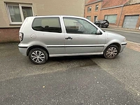 Volkswagen polo personenauto - afbeelding 11 van  14