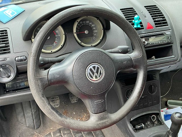 Volkswagen polo personenauto - afbeelding 3 van  17