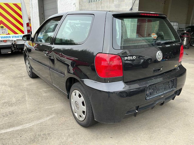 Volkswagen polo personenauto - afbeelding 18 van  20