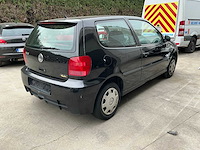 Volkswagen polo personenauto - afbeelding 12 van  17