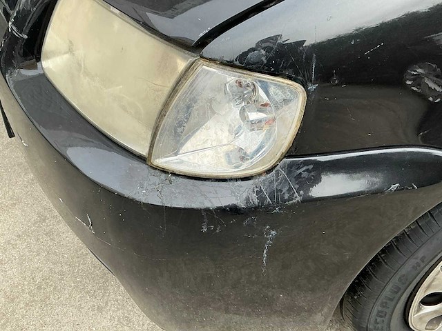 Volkswagen polo personenauto - afbeelding 16 van  17