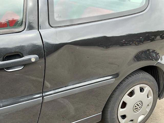 Volkswagen polo personenauto - afbeelding 17 van  17