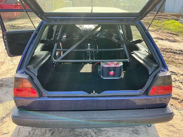 Volkswagen r32 2 gti oldtimer - afbeelding 11 van  21
