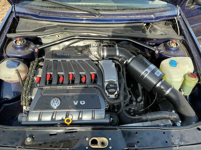 Volkswagen r32 2 gti oldtimer - afbeelding 13 van  21