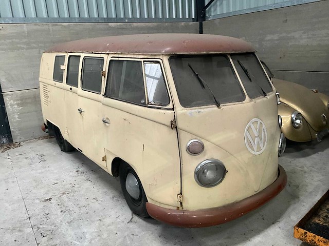 Volkswagen t1 oldtimer - afbeelding 1 van  28