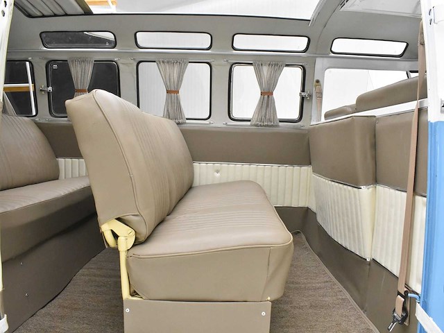 Volkswagen t1 ***samba 23 windows*** - afbeelding 61 van  62