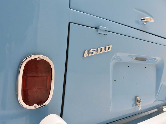 Volkswagen t1 ***samba 23 windows*** - afbeelding 57 van  62