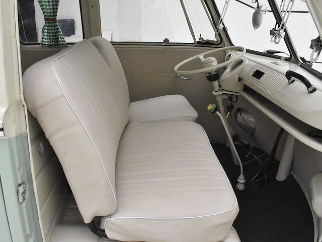 Volkswagen t1 samba style ***no reserve*** - afbeelding 24 van  44