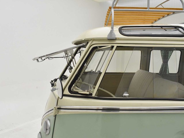 Volkswagen t1 samba style ***no reserve*** - afbeelding 32 van  44