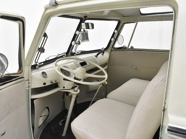 Volkswagen t1 samba style ***no reserve*** - afbeelding 44 van  44