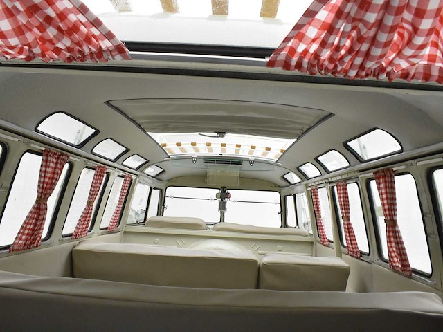 Volkswagen t1 samba - afbeelding 19 van  39