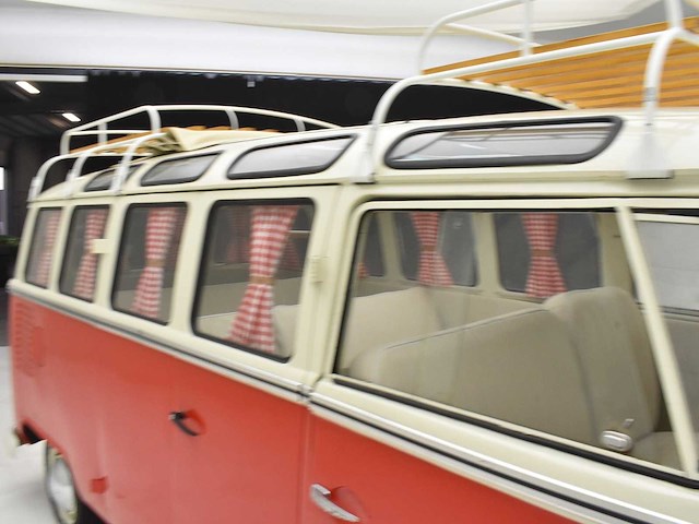 Volkswagen t1 samba - afbeelding 31 van  39
