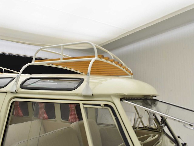 Volkswagen t1 samba - afbeelding 32 van  39