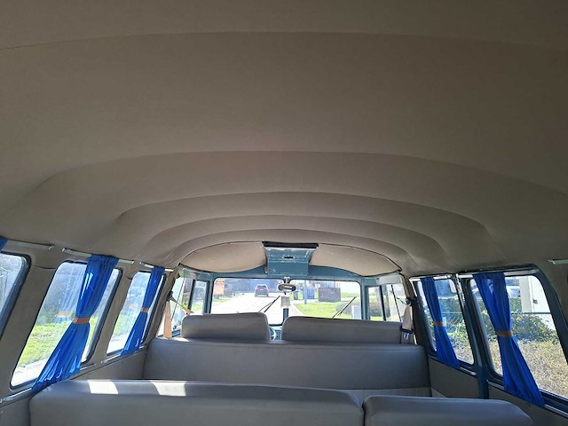 Volkswagen t1 split screen - afbeelding 14 van  40