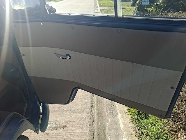 Volkswagen t1 split screen - afbeelding 22 van  40