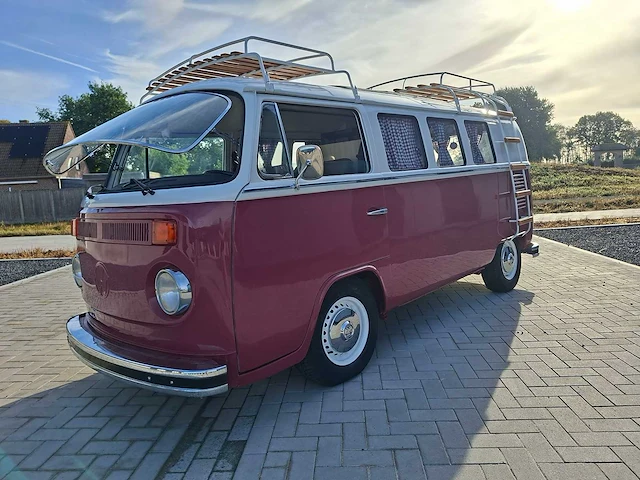 Volkswagen t2 camper ***sunroof*** - afbeelding 1 van  49