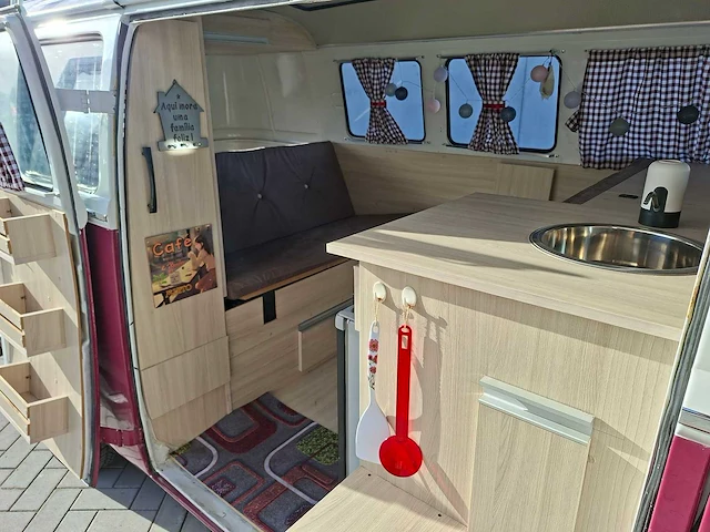 Volkswagen t2 camper ***sunroof*** - afbeelding 19 van  49