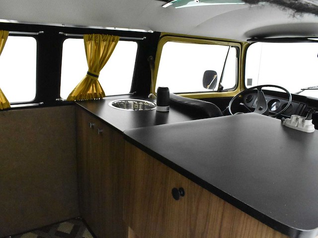 Volkswagen t2 camper ***sunroof*** - afbeelding 29 van  47