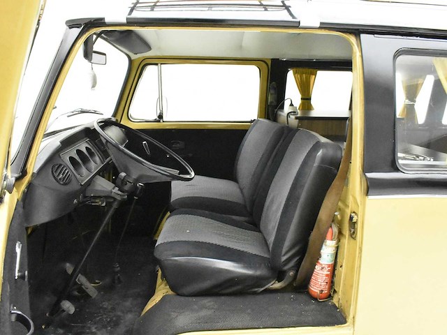 Volkswagen t2 camper***no reserve*** - afbeelding 2 van  47