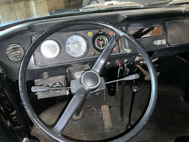 Volkswagen t2 oldtimer - afbeelding 8 van  32