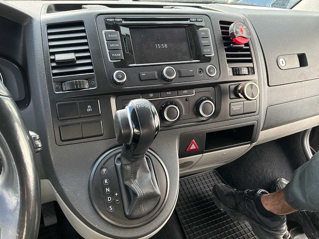 Volkswagen t5 businessman bestelwagen - afbeelding 11 van  54