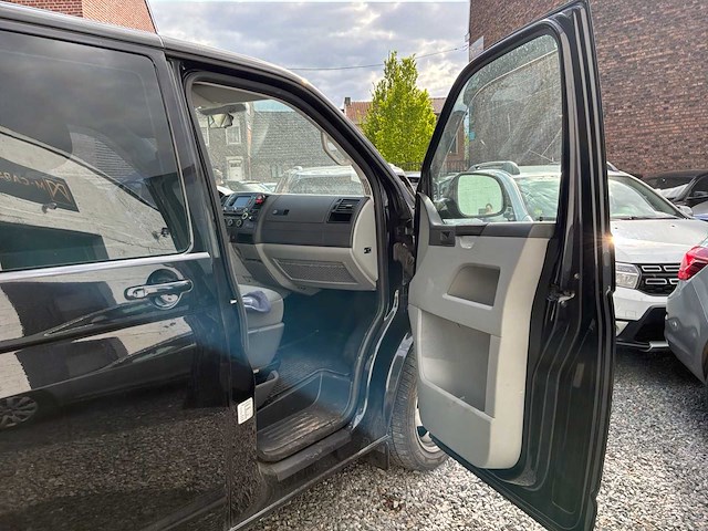 Volkswagen t5 businessman bestelwagen - afbeelding 22 van  54