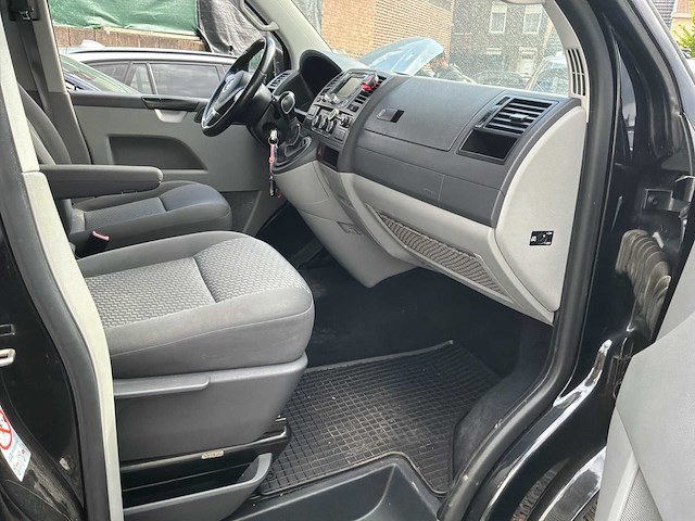 Volkswagen t5 businessman bestelwagen - afbeelding 25 van  54