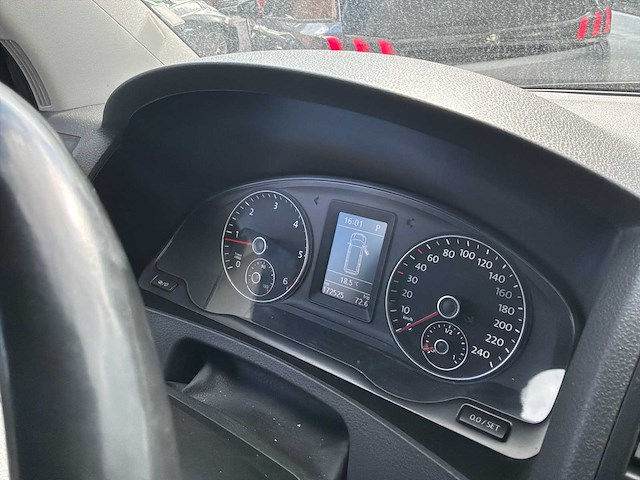 Volkswagen t5 businessman bestelwagen - afbeelding 29 van  54