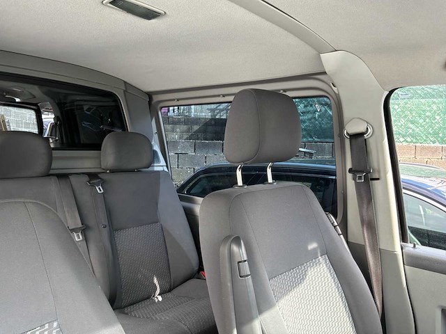 Volkswagen t5 businessman bestelwagen - afbeelding 15 van  54