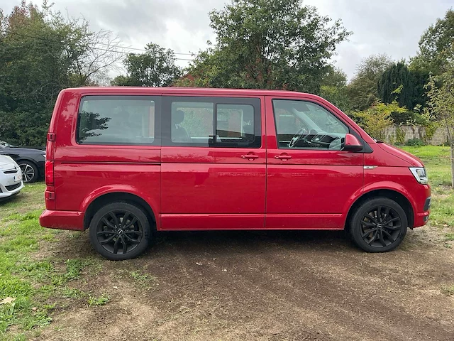 Volkswagen tdi 6+1 zitplaatsen kombi caravelle bedrijfswagen - afbeelding 21 van  24