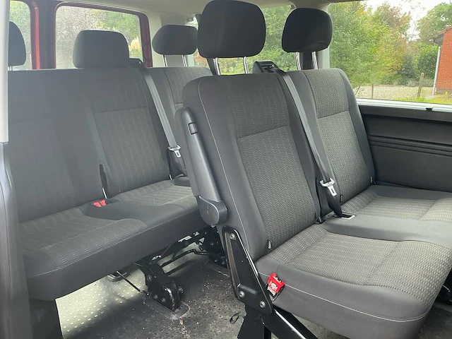 Volkswagen tdi 6+1 zitplaatsen kombi caravelle bedrijfswagen - afbeelding 4 van  24