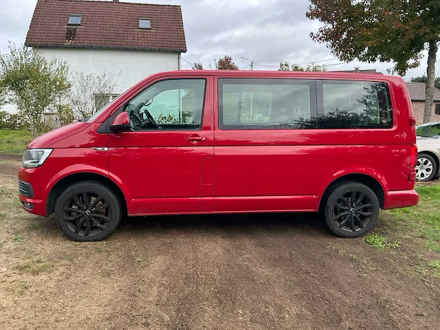 Volkswagen tdi 6+1 zitplaatsen kombi caravelle bedrijfswagen - afbeelding 19 van  24
