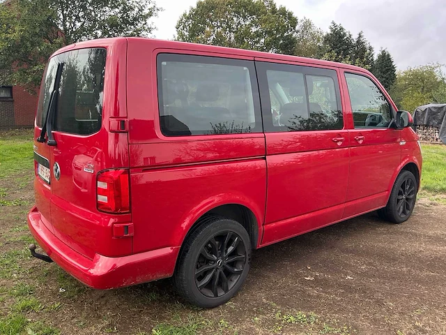Volkswagen tdi 6+1 zitplaatsen kombi caravelle bedrijfswagen - afbeelding 22 van  24