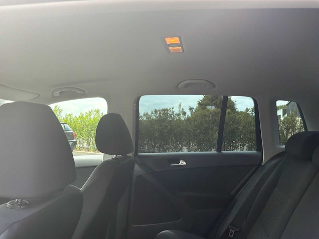 Volkswagen tiguan 2011 - afbeelding 24 van  64