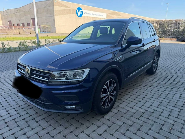 Volkswagen tiguan 5n personenauto - afbeelding 1 van  14