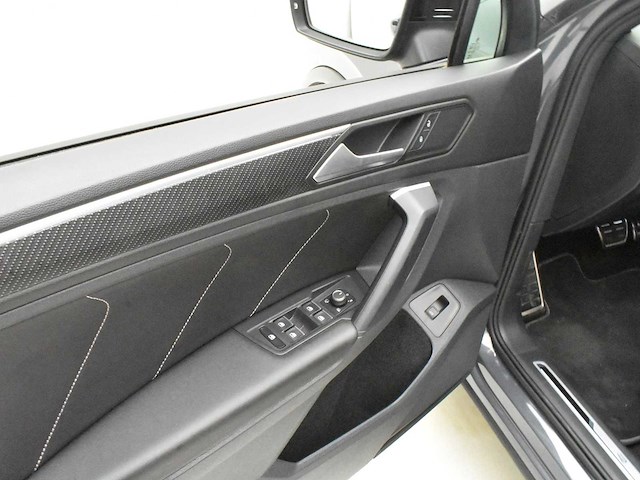 Volkswagen tiguan rline black style 4motion - afbeelding 8 van  47