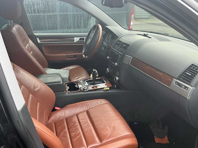 Volkswagen touareg personenauto - afbeelding 18 van  36