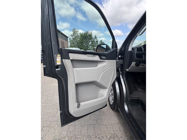 Volkswagen transporter 2018 - afbeelding 25 van  25