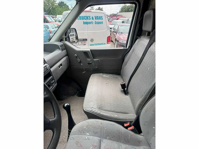 Volkswagen transporter 3 pers (duitse papieren) - afbeelding 4 van  13