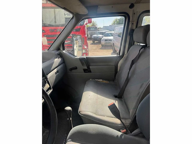 Volkswagen transporter bedrijfswagen - afbeelding 4 van  19