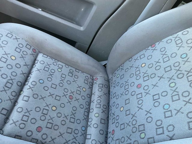 Volkswagen transporter caravelle lichte vracht bedrijfswagen - afbeelding 21 van  36