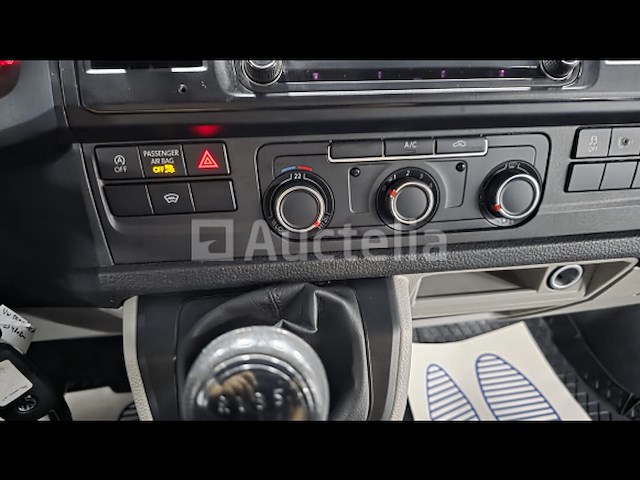 Volkswagen transporter * dubbele zijdeuren * 3-zits utiliteitsvoertuig * 2.0 diesel - 2019 - afbeelding 6 van  15